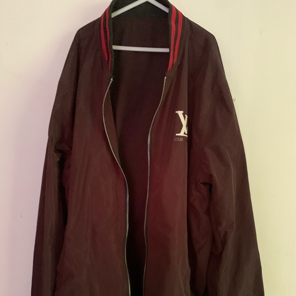 LV Windbreaker Jacket size L - Picture 1 of 3